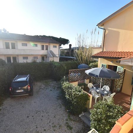 Appartamenti Sabbia - Zona Mare Con Terrazze, Clima, E Posti Auto Marina di Campo Zewnętrze zdjęcie